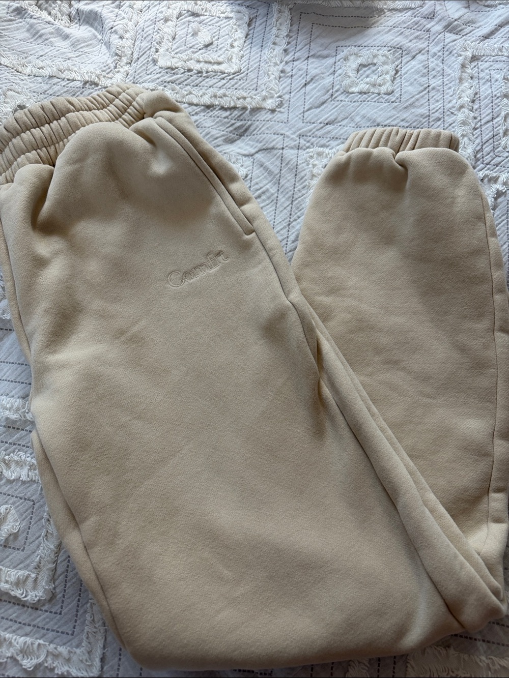 Almond signature Women's Fleece Jogger Pants - Cozy Elastic Waist Pants